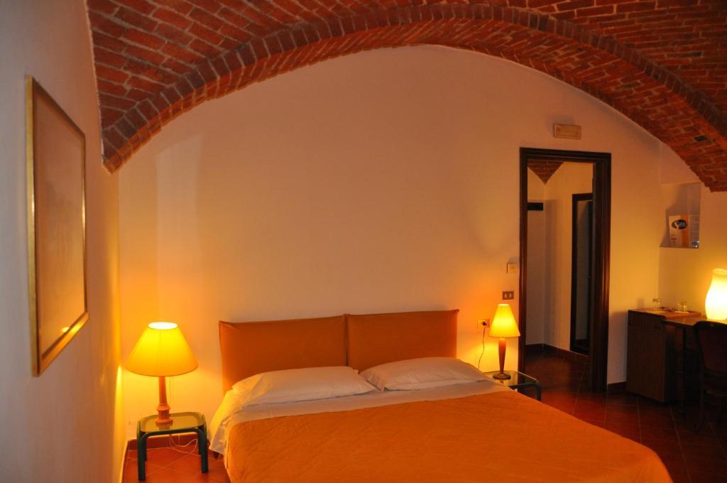 Residenza Del Lago Candia Canavese Rom bilde