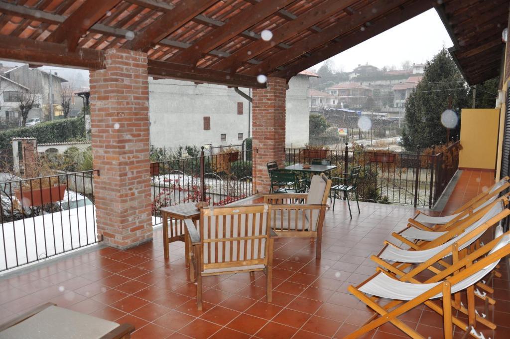 Residenza Del Lago Candia Canavese Rom bilde